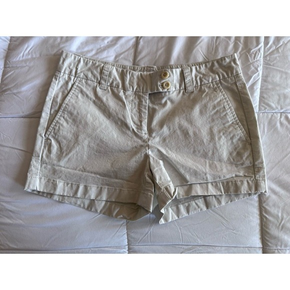 Vineyard Vines Women's Shorts Solid Tan Khaki Chino Size 2 Whale Embroidered - Picture 1 of 11